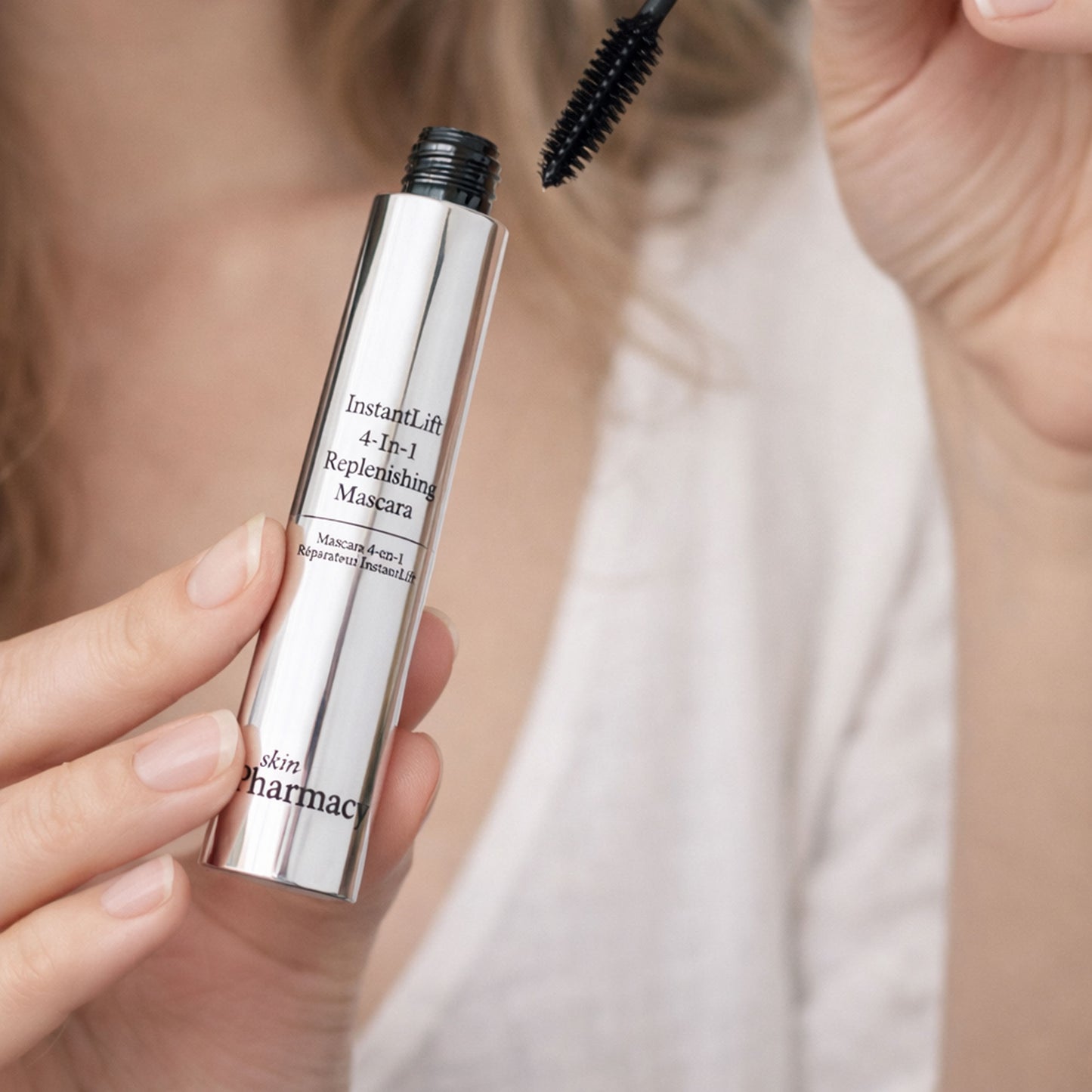 Instant Lift 4-in-1 Replenishing Mascara 8ml